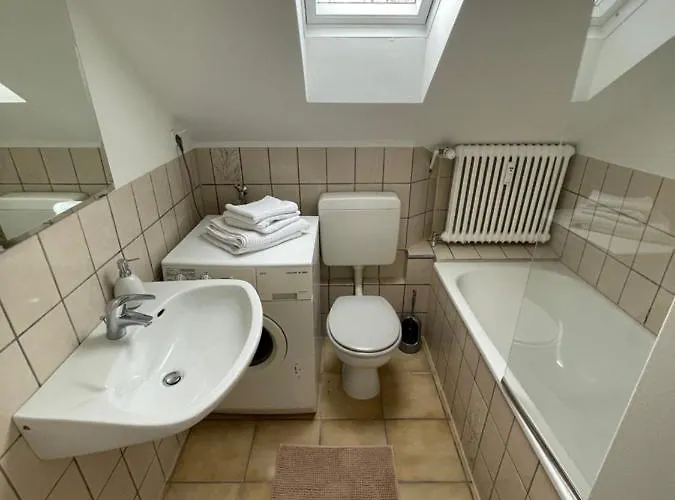 1,5 Apartment, 38,5 Qm, Multimedia Tv, Uni, Hbf